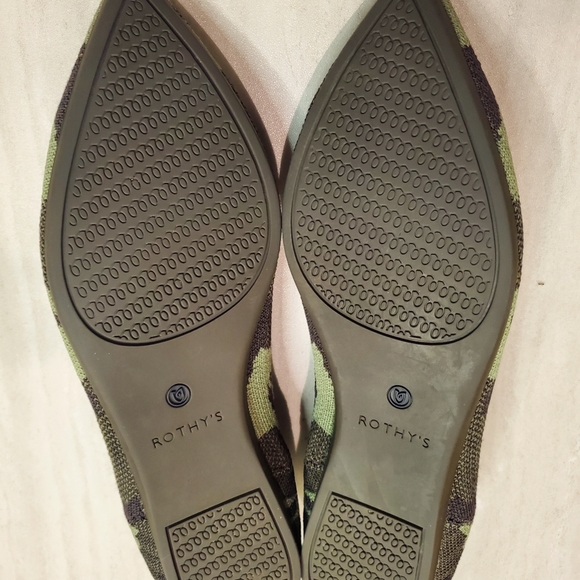 Rothy's Green Camouflage Pointed Flats - Picture 2 of 7